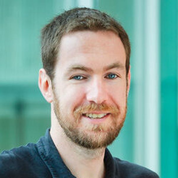 Portrait photograph of Damien Pellier